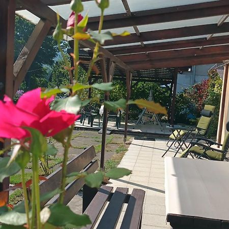 Apartman Alena Karlovy Vary Ngoại thất bức ảnh